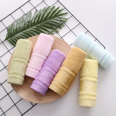 Горячее полотенце из бамбуковых волокон Jacquard 25 * 50 см для мягкой и поглощающей домашней чистки