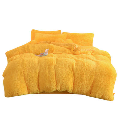 Ощутите максимальный комфорт с настраиваемым логотипом Mink Velvet Four-Piece Duvet Cover