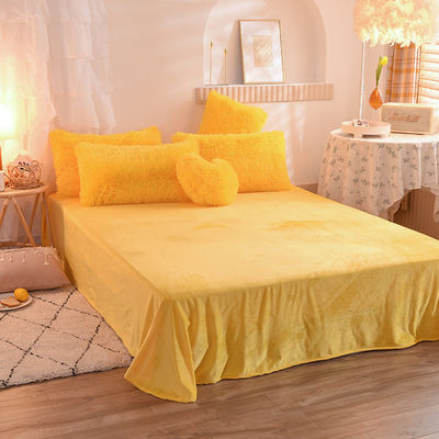 Ощутите максимальный комфорт с настраиваемым логотипом Mink Velvet Four-Piece Duvet Cover