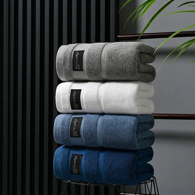Чистый хлопок Luxury Hotel Towel Set с толстым полосатым узором и дизайном Jacquard