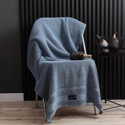 Чистый хлопок Luxury Hotel Towel Set с толстым полосатым узором и дизайном Jacquard