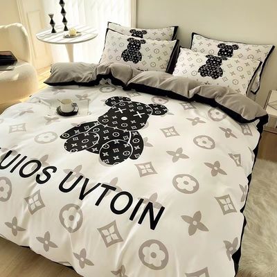 Настроенный цвет 4Pcs 100% полиэстер белый медвежьи постельный платок набор для гостиницы детский дом